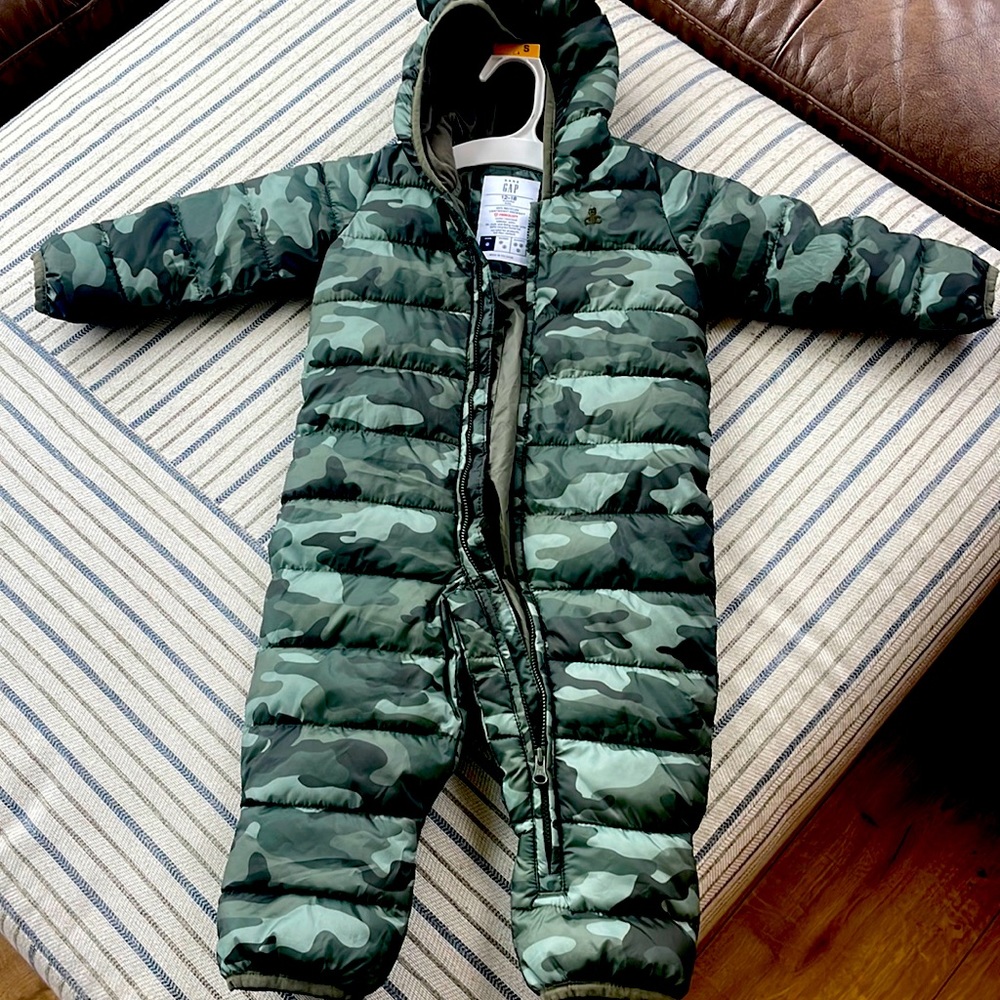 Baby snow suit 12/18 months wore once